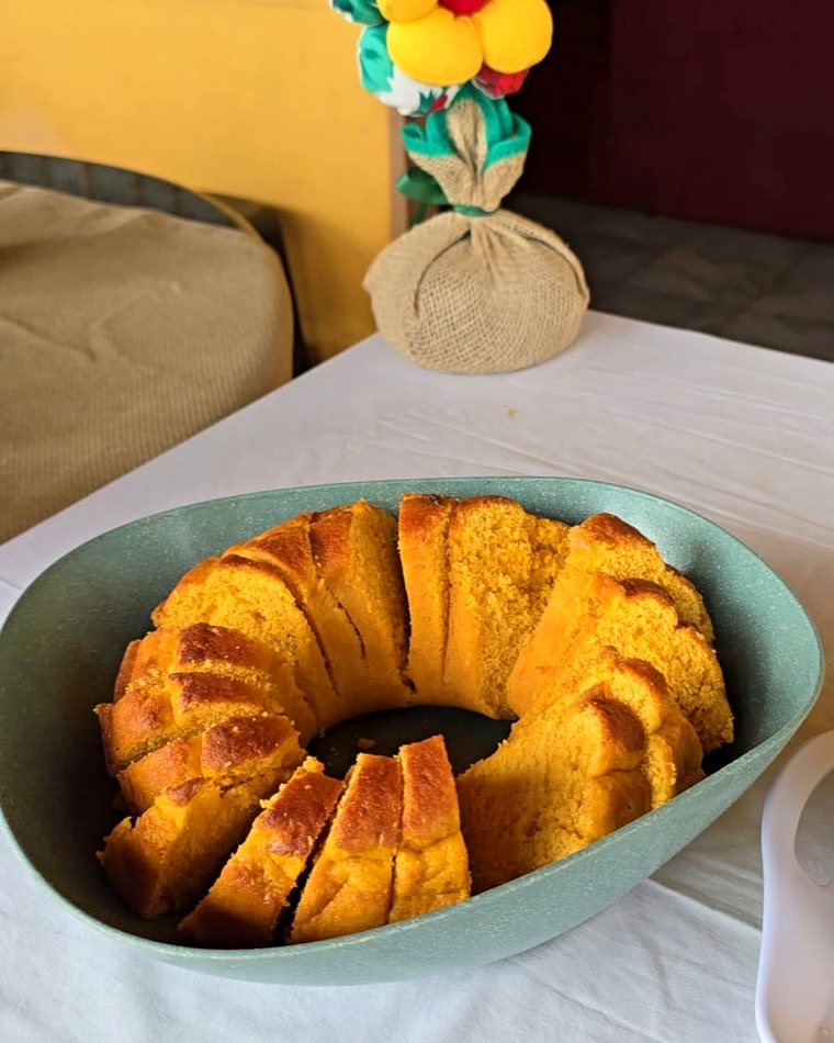 Café da roça com produtos da fazenda